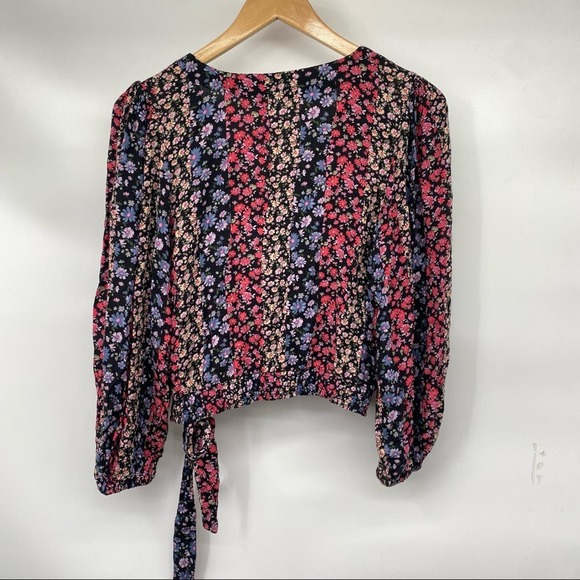 American Eagle Blue Pink Floral Wrap Blouse S - Picture 2 of 5